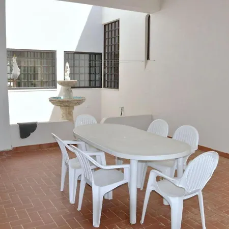 A Lovely 3 Bedroom With Private Pool And Gardens Close To Marina Βίλα Βιλαμούρα